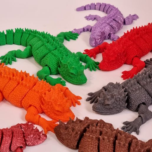 20220124_143800.jpg Lézard articulé Pas de support Impression en place