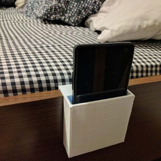 Bedside Gadgets Holder - 3D model önizlemesi