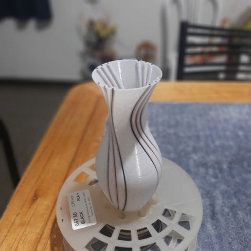 Vase with lines 3D model