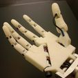 DSC04799_display_large_preview_featured.jpg Hand robot