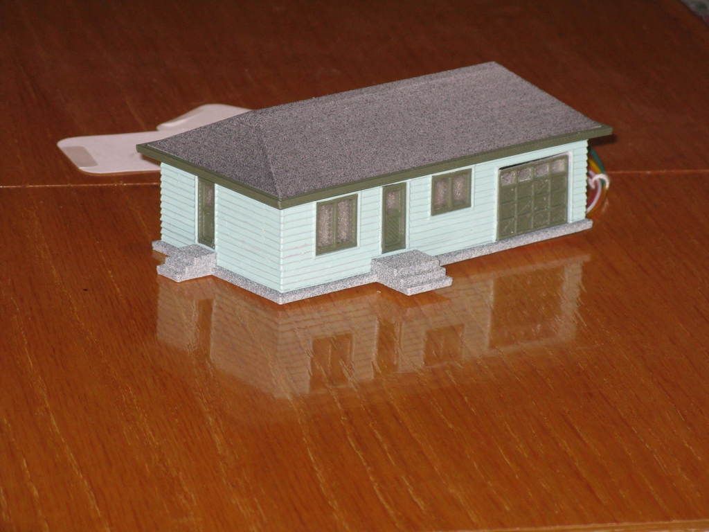c9c3394acc1f218e8c2c013aee59e4ef_display_large.JPG Download free STL file HO Scale House with Garage Door Opener • Model to 3D print, kabrumble