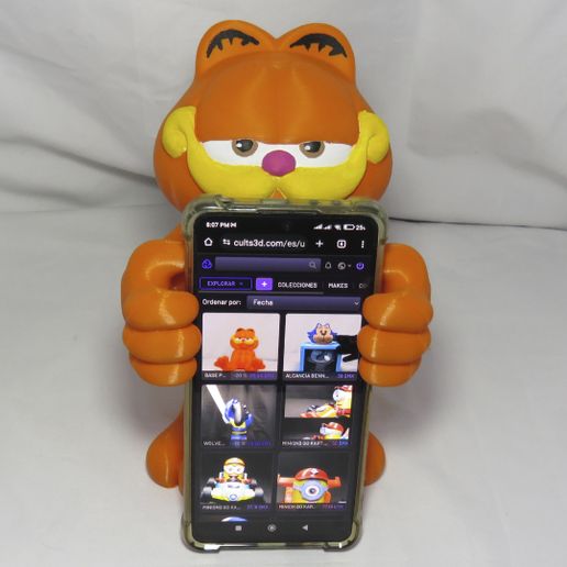 01-BASE-GARFIELD-VERTICAL.jpg BASE GARFIELD VERTICAL FANART