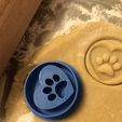 IMG_1237.JPG Cookie stamp with cookie cutter - Paw in heart