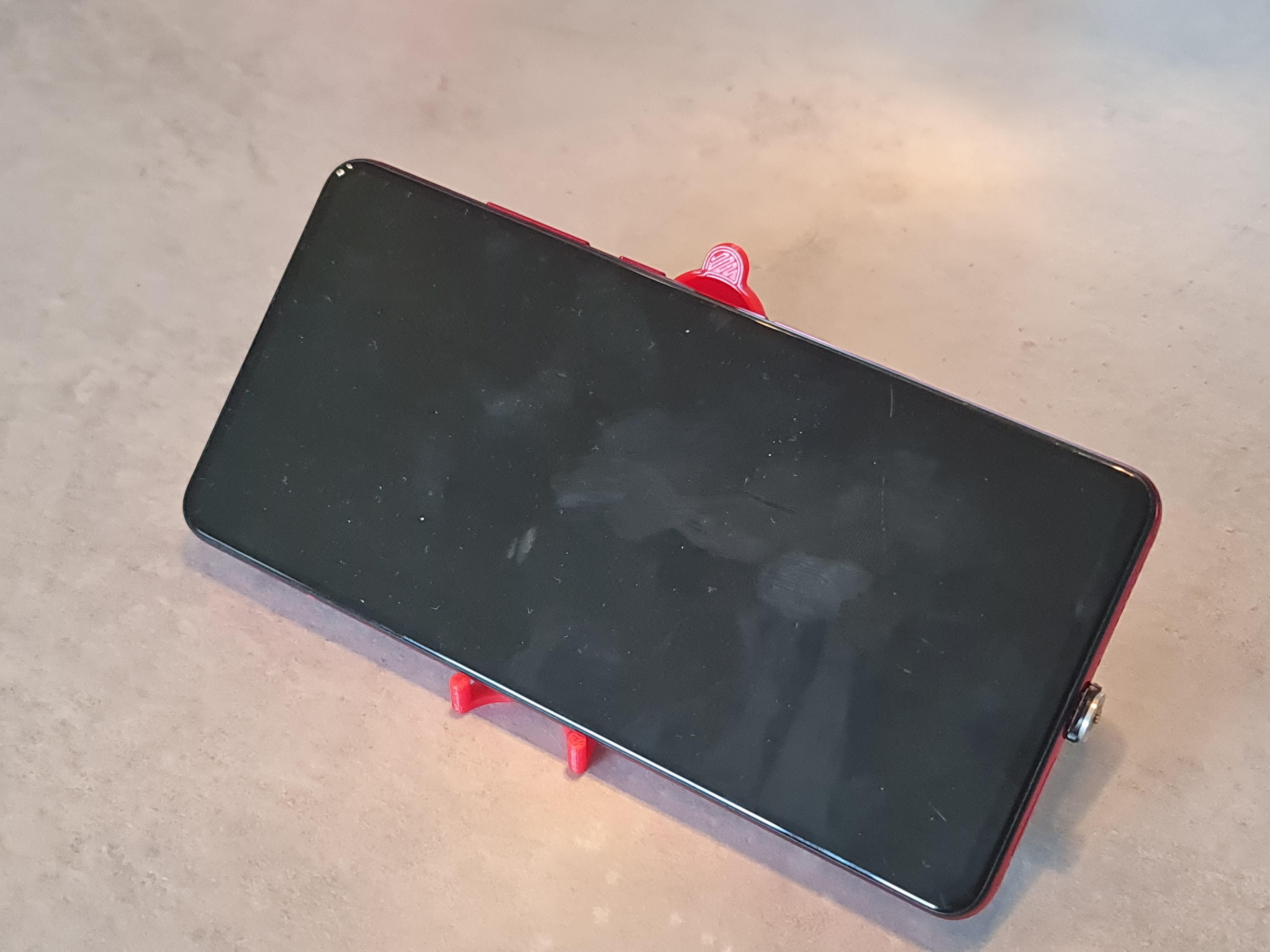 Download STL file Key Hanger & multi tool with catapult Print in