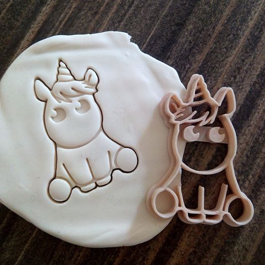 Unicorn Baby cookie cutter 3D model