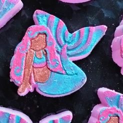 mermaidsamplekatie.jpg STL file Bath Bomb Mold Hybrid Mermaid・3D printing template to download