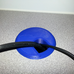 Capture d’écran 2017-07-26 à 13.47.13.png Free STL file 2" Desk Cable Grommet・3D printing model to download
