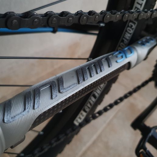 20230816_183154.jpg UNLIMIT3D - Amortisseur de chaîne