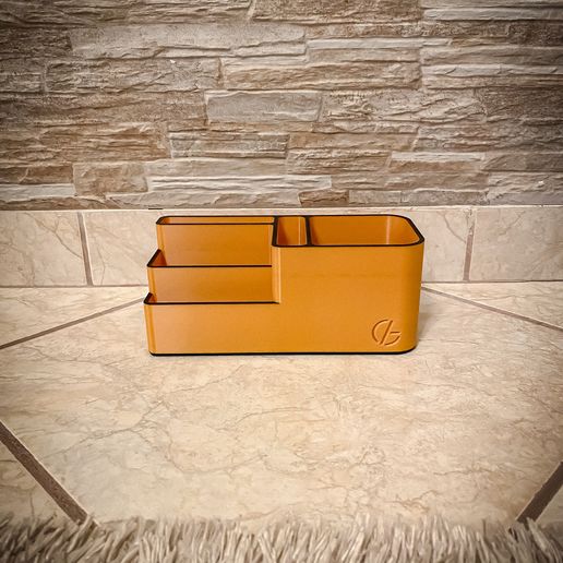 ImportedPhoto.756074845.675891.jpeg Organisateur de bureau et de chevet - polyvalent