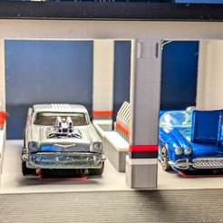 Front-Full-Shop.jpg 1:64 Scale Quick Service Center For HW/MB Cars!