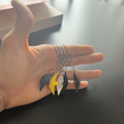 IMG_1804.png Archivo 3D Keychain Paper Ship // llavero Barco de papel・Modelo imprimible en 3D para descargar