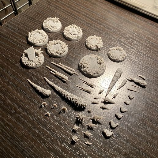 BB45FE83-30B6-4B5A-8CE9-E5ED4CF1C9FE.jpeg Muzzle Flashes - PRESUPPORTED for Tabletop gaming - 6 styles in 4 Sizes