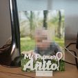 porta-fotos-con-muestra.jpg This lettered photo holder is the perfect way to celebrate your children's first year of life!