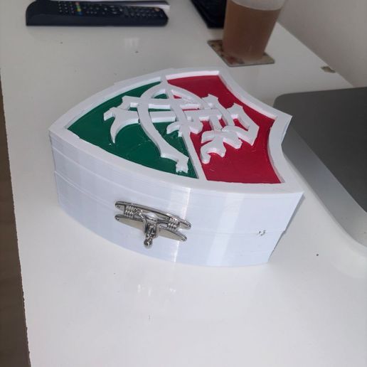 WhatsApp-Image-2025-11-08-at-12.54.50-2.jpeg Spielkartenhalter - Fluminense Thema | Stores Spielkarten ordentlich