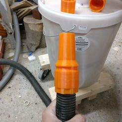 IMG_20180729_165920.jpg Rotating vacuum hose nozzle - print in place