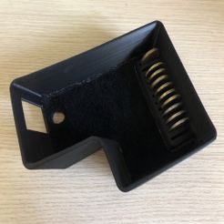 xwqz096764.jpg 3D-Datei Sitzhandschuh für Golf MK6 kostenlos・3D-Druck-Idee zum Herunterladen