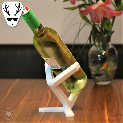 Weiß_schräg_hinten.jpg Présentoir à vin minimaliste