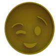 11.jpg Emoji cookie cutter