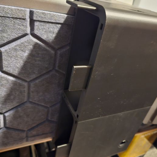 INTERLOCK.jpg KOBRA S1 Lower RIser - Storage and Poop Tray