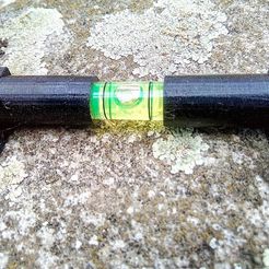 20170526_130235.jpg Free 3D file hanging spirit level holder for string / line / rope・3D print object to download