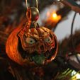 1-pumpkin-in-colour-tree-shot.jpg Horror Themed Decorations (pumpkin)
