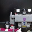 20240928_210136.jpg Megatron D-16 head pack