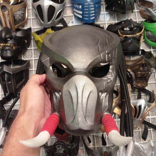 IMG_20220713_135814.jpg Predator Tracker mask  Shaman