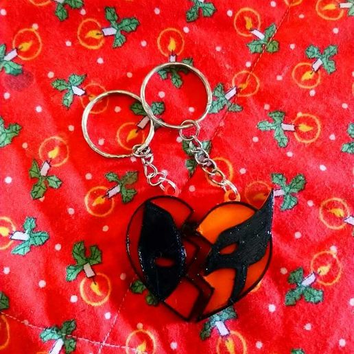 Imagen-de-WhatsApp-2024-02-13-a-las-12.02.17_709adcfb.jpg Comics Keychains