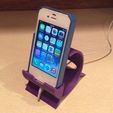 Cable.jpg G Stand for iPhone 4, 4s, & 5