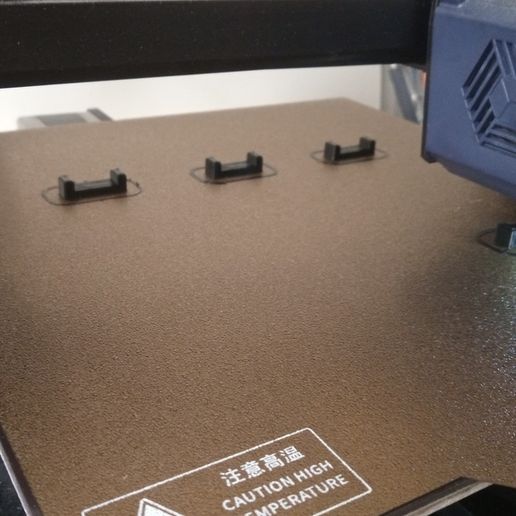 4dbb23dc-8a1b-412a-91e7-a908e1481ceb.jpg Tree with moss for wall