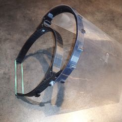 IMG_20200327_011931.jpg STL file Pivoting protective visor・3D printer design to download