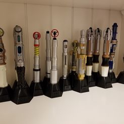20181230_195441.jpg Doctor Who Sonic Screwdriver Stands