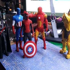 featured_preview_69998765_1909995902436997_4726533366613016576_o.jpg Fichier STL gratuit Marvel Endgame Avengers Ironman Thanos Captain America Spiderman・Objet pour imprimante 3D à télécharger