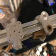 E076A60626BDAB43CAE504E3B657C35F.png 2020 Extrusion Universal Schnellspannplattform