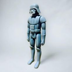WhatsApp-Image-2023-11-24-at-10.46.55-1.jpeg Darth Vader star wars vintage toy kenner