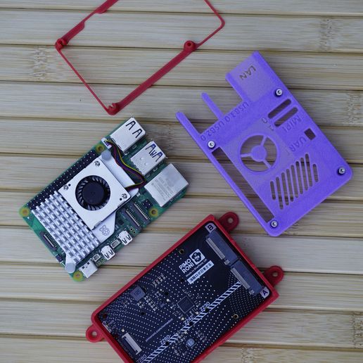 _DSC5328.jpg RaspberryPi 5 & Pimoroni NVME Duo housing