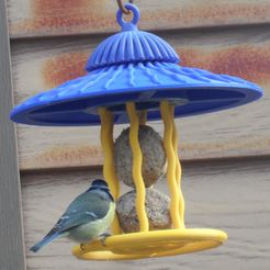 6.jpg STL file Birds. Bird feeder with grease ball・3D print design to download