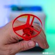 ringcopter_instagram_01.jpg Archivo STL gratis Tire del anillo del dedo del helicóptero・Plan de impresión en 3D para descargar