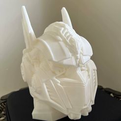 398494262_283294397390972_4482606146629429970_n.jpg Transformer, Optimus Prime Buste