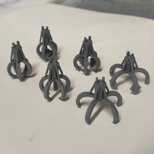 IMG20240501094902.jpg Scrap metal grabber