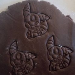 22662687_10214493950319704_812959814_o.jpg Бесплатный STL файл Pokemon go Cookies cutter・План 3D-печати для скачивания