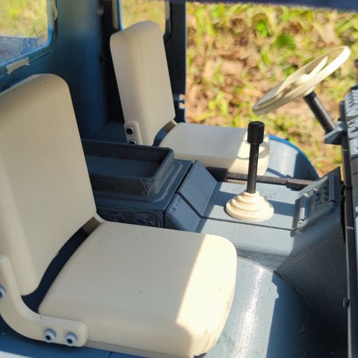 ahead-RC-Crawler-V036-SCX6-Cab-19.jpg Crawler V306 Cab SCX6 - 1/6 RC body