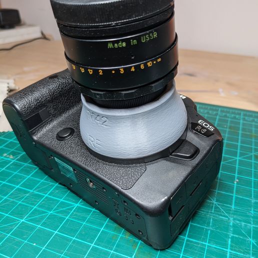 PXL_20240419_135413628.jpg M42 lens to RF mount adapter