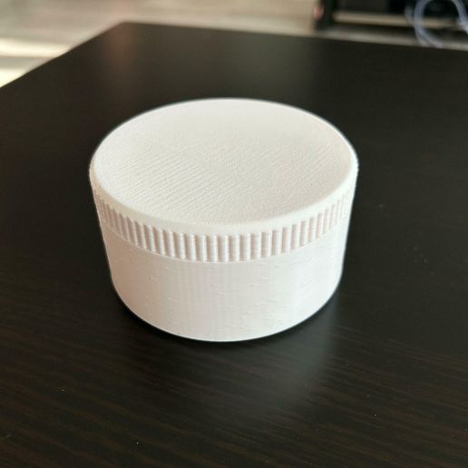WhatsApp-Image-2023-12-25-at-1.25.47-PM-1.jpeg Cream/Ointment container