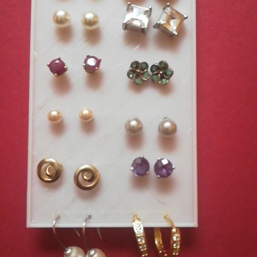Earring holder for jewelry box