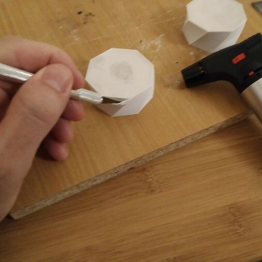 IMG_20181220_200746.jpg дешевый и простой способ литья - форма для небольшого подсвечника