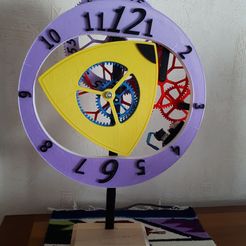 Horloge trocho.jpg Free 3D file Trocho Clock・3D print object to download
