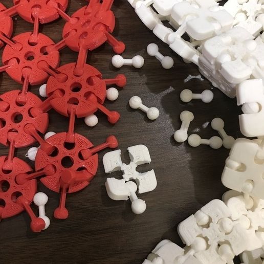 f957444171edfdbf554d1a320821f1df_display_large.JPG Gant à trois doigts imprimé 3D à mailles carrées avec bouton-pression.