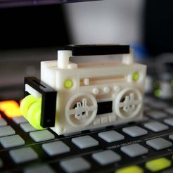 trobok_boombox_profile_display_large.jpg Free STL file Trobok BoomBox・3D printer model to download