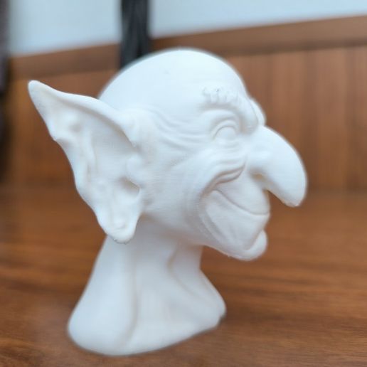 SIDE-GOBLIN-ARTISTIC-BUST.jpg GOBLIN BUST